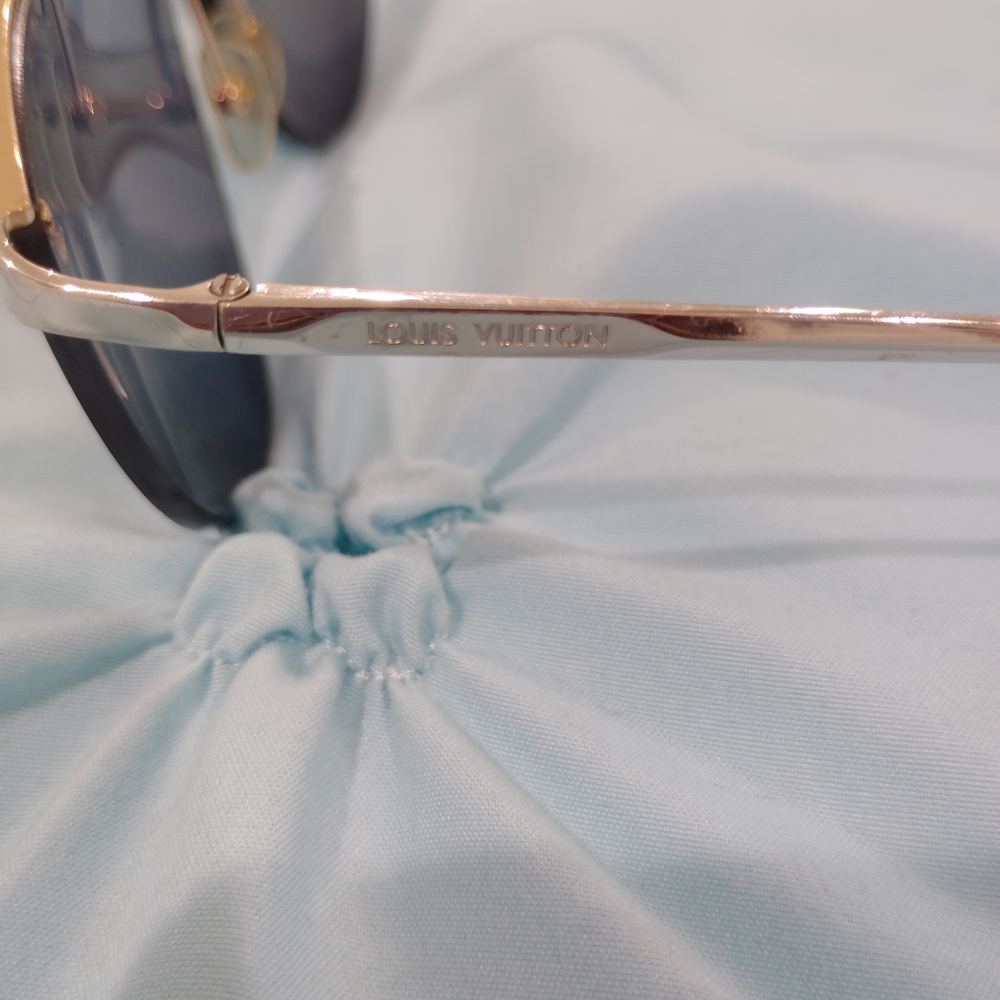 Louis Vuitton Gold and Pink Sunglasses - Picture 2 of 6